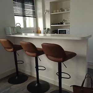 Appartement Gare Montparnasse,gorgeous1 Bedroom,close To Eiffel Tour,center , Stuning Place, Paris